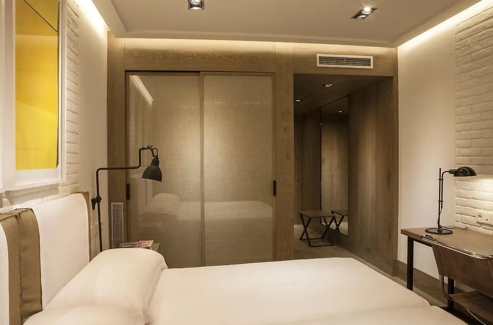 The Corner Hotel Barcelona